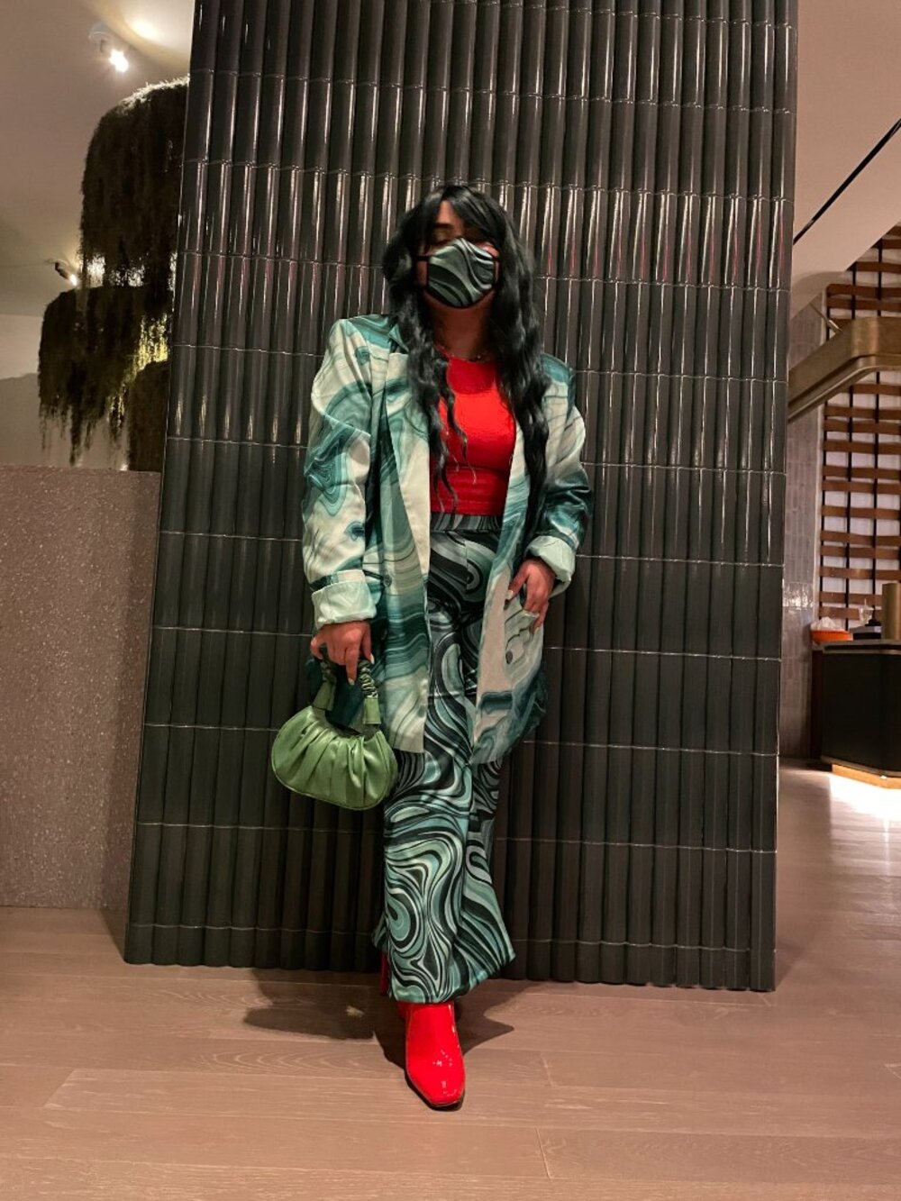 Women’s 70’s Teal Swirl Costume Jacket & Pants Set with Wig - Picture 9 of 9